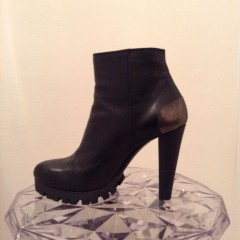 Vic Ankle Boots